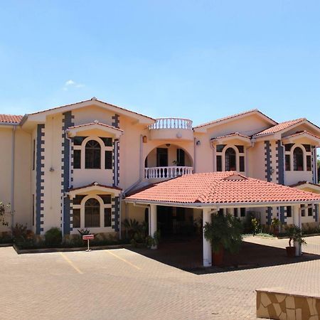Tara Suites Nairobi Ngoại thất bức ảnh